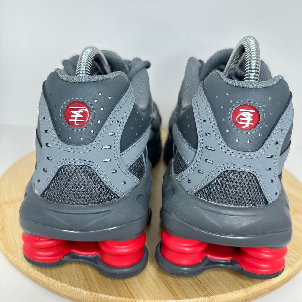 Nike Mens Shox Ride 2 Smoke Grey Red Sneaker Shoes Mesh Leather IM5999 Size 11.5 - Picture 4 of 6